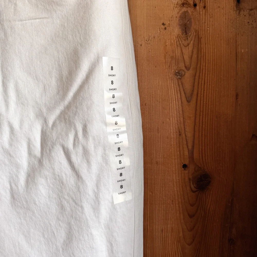 Sz 8 (Short) American Eagle Super Low-Rise Kick Bootcut Jean In White NWT - Picture 3 of 8